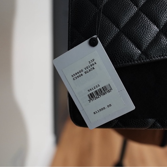 Chanel Large Grained Classic Flap Bag - Picture 2 of 14